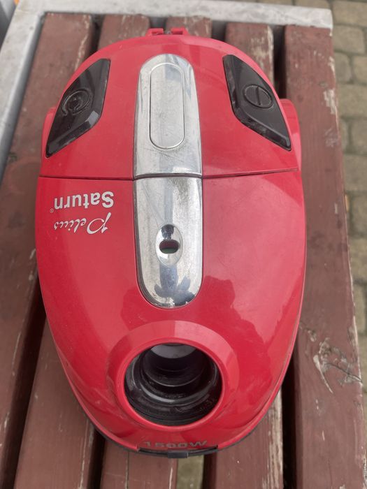 Продам пилосос сатурн 1500w,