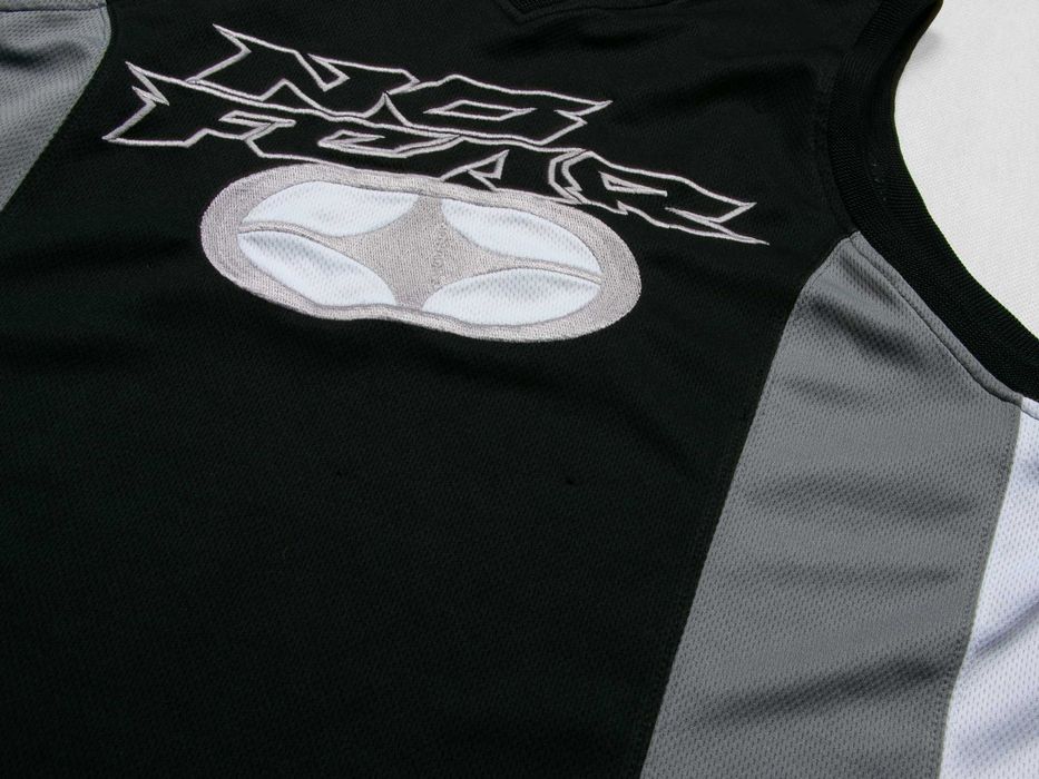 Tanktop No Fear y2k big logo M