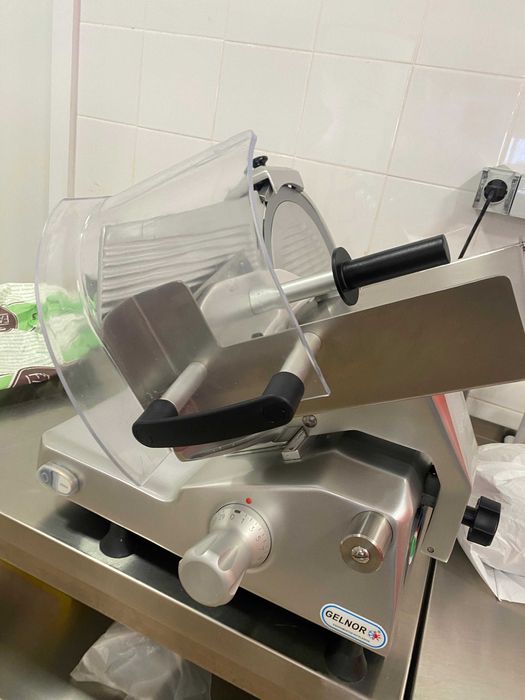 Máquina Corte Charcutaria