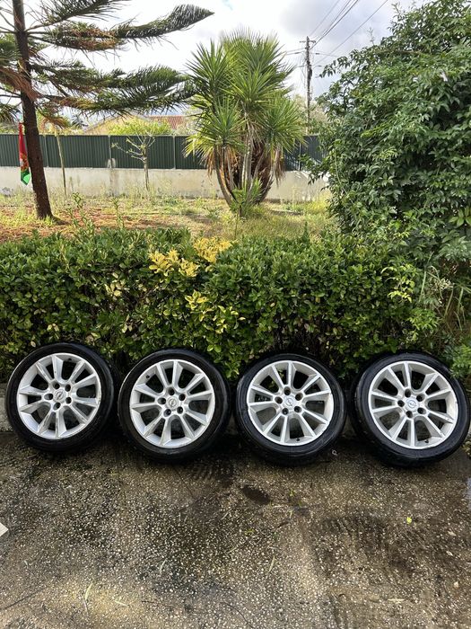 Jantes com pneus opel R17