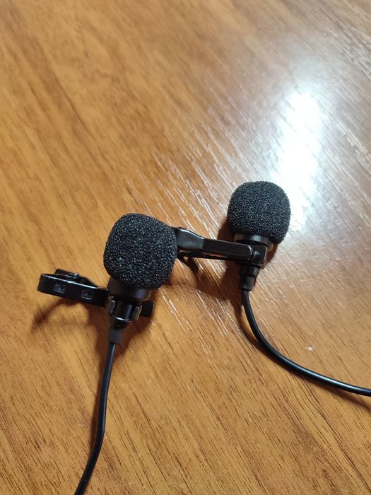 Новий подвійний петличний мікрофон