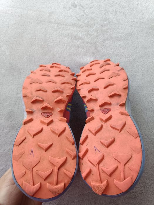 Женские кроссовки Salomon Speedcross р38-38.5