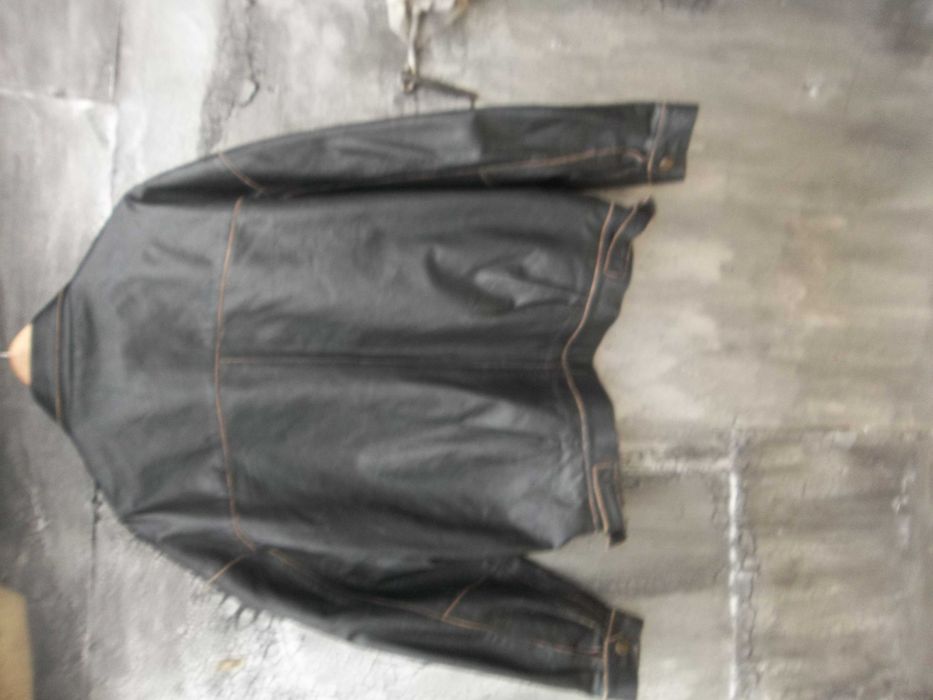 Брендовая, кожаная куртка. р. 56. идеал.