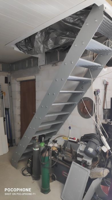 Nowe  Policzki schody metalowe skręcane  zewnętrzne wewnętrzne