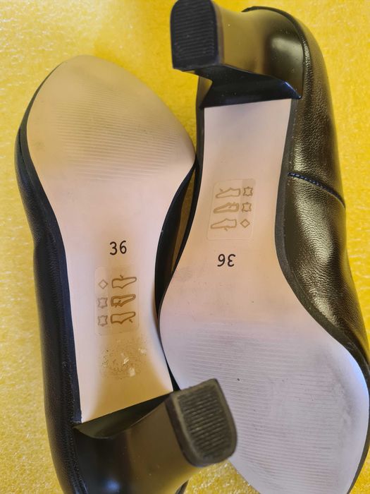 NOWE, klasyczne, czarne czółenka, Emis PL - skóra, roz. 36,