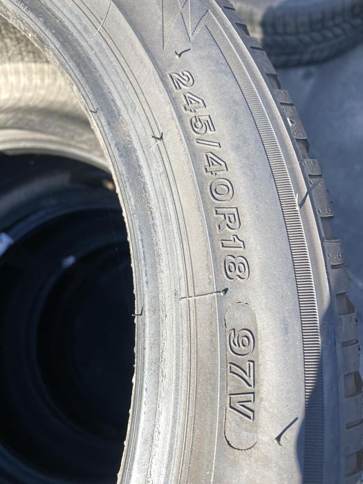 245 40 18 Bridgestone LM005 80-85% Гарантія
