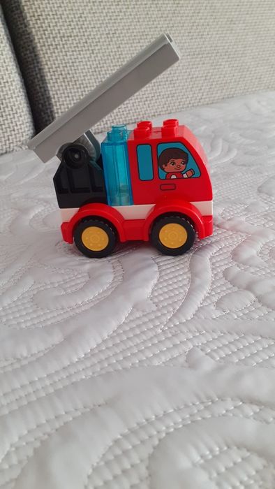 Lego duplo wóz strażacki oraz Taxi