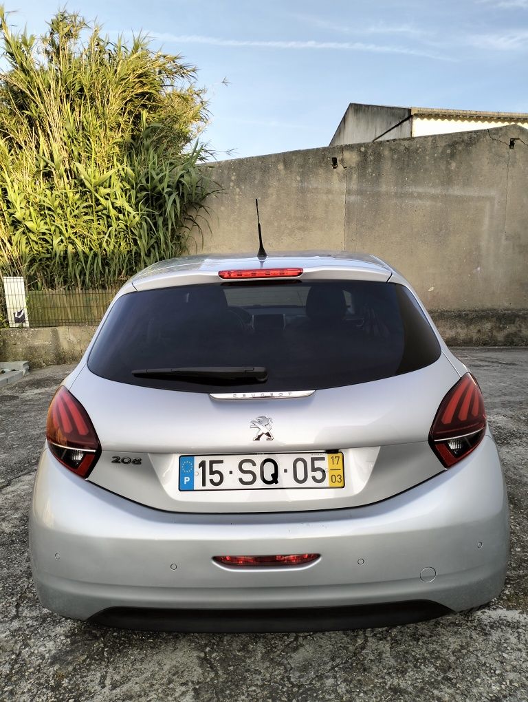Peugeot 208 1.6 HDI 2017