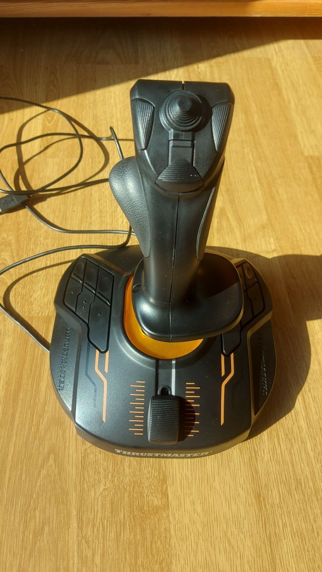 Joystick Thrustmaster T.16000M FCS