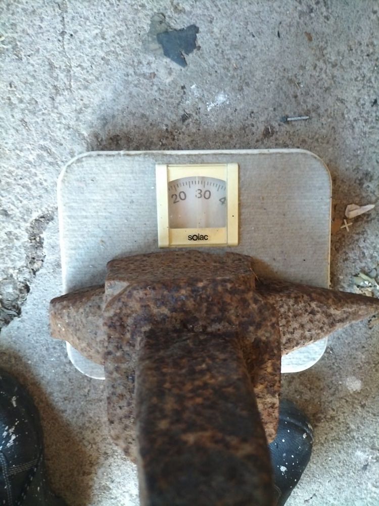 Bigorna antiga 27kg