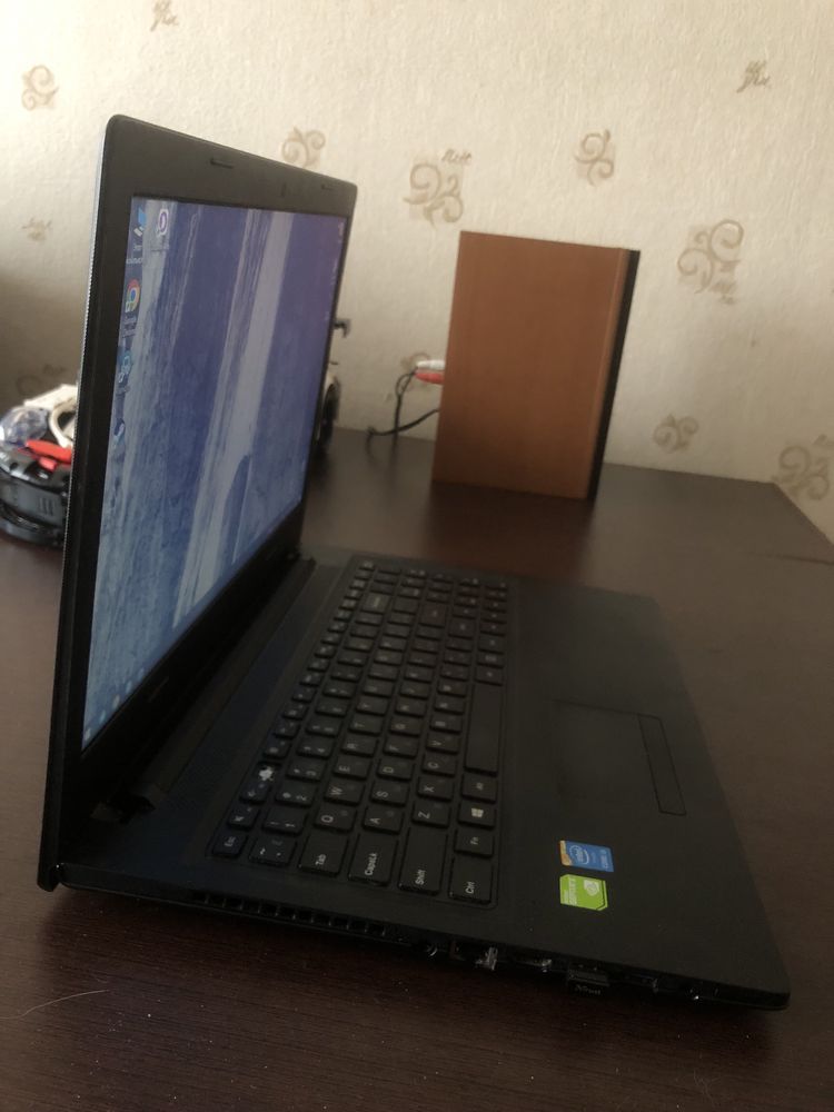 Ноутбук Lenovo ideapad