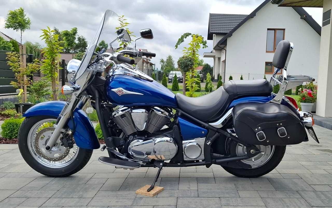 BIAŁY KRUK Kawasaki VN 900 Classic, 9980 km, I rej. 2010, EUROPA, bezw