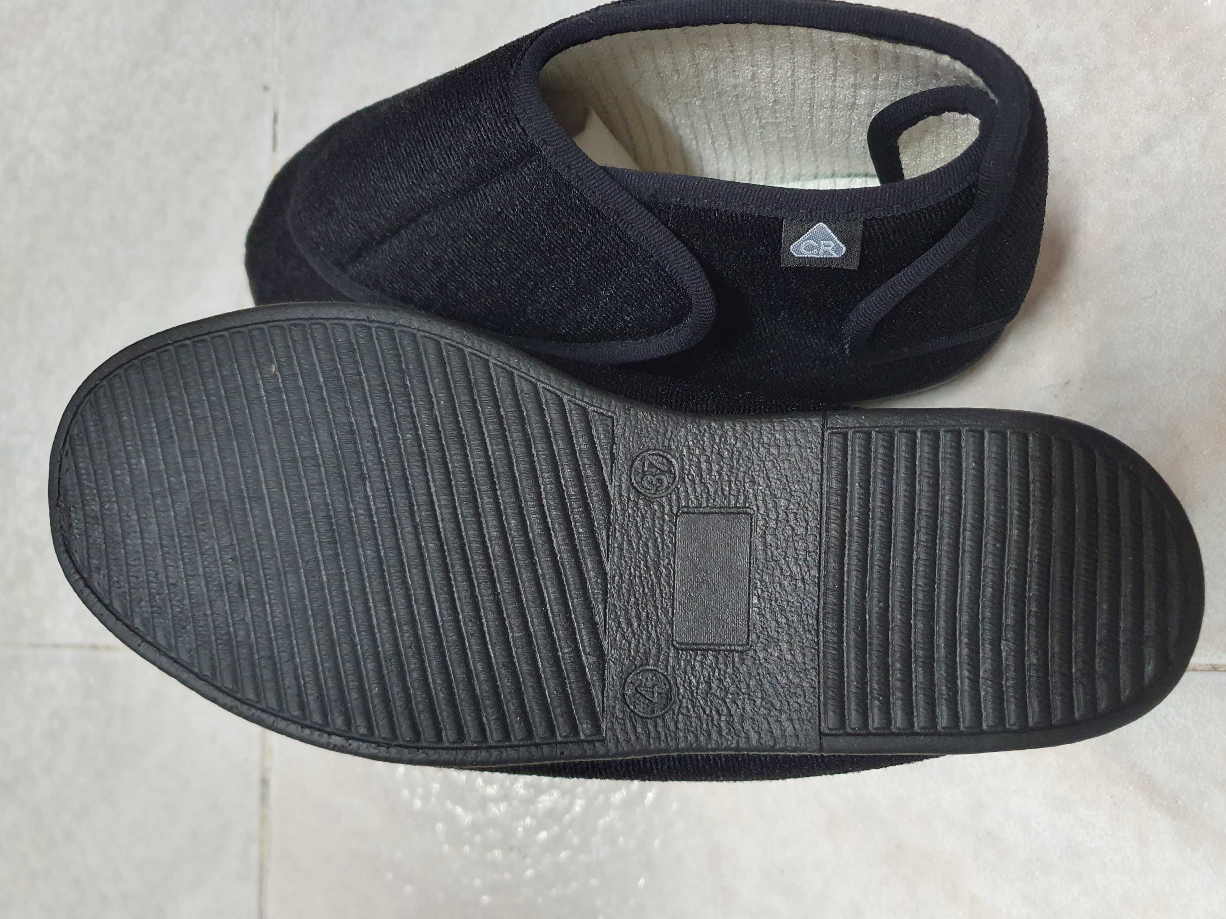 Sapatos ortopédicos pretos novos marca RC N°37