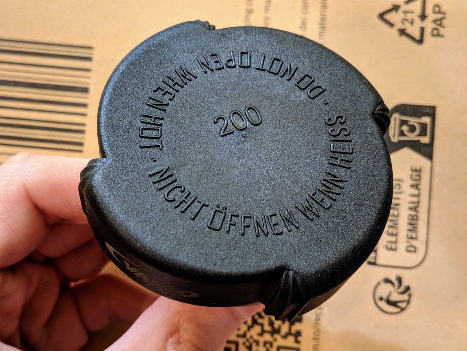 Кришка бачка системи охолодження VAICO V2000971 BMW 3/5/6/7/8/X3/X5