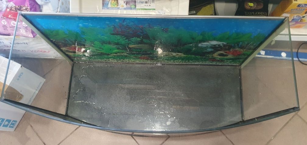 Akwarium 80x30x45 126l  i oświetlenie