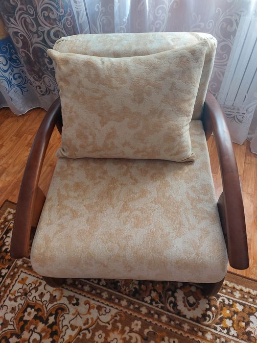 Продам крісло-диван "Каприз"