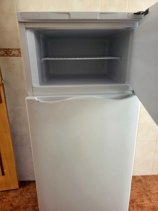Frigorífico Indesit