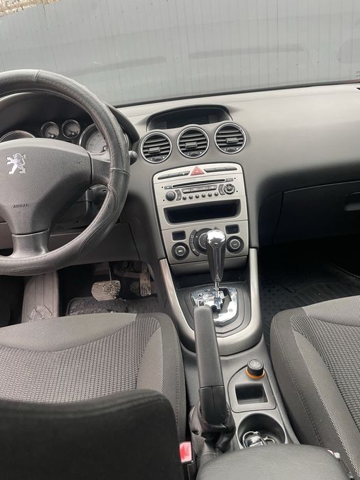Пежо 308, кробка автомат.