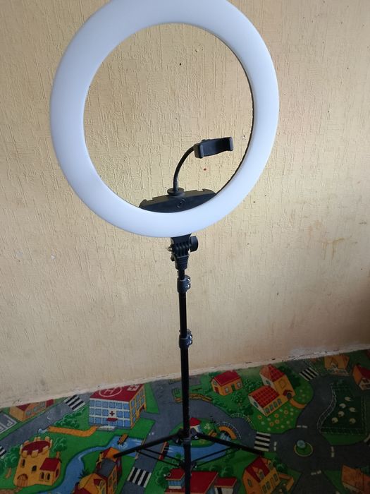 Кольцевая лампа KY-BK416