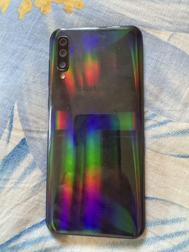 Samsung A50 6/128