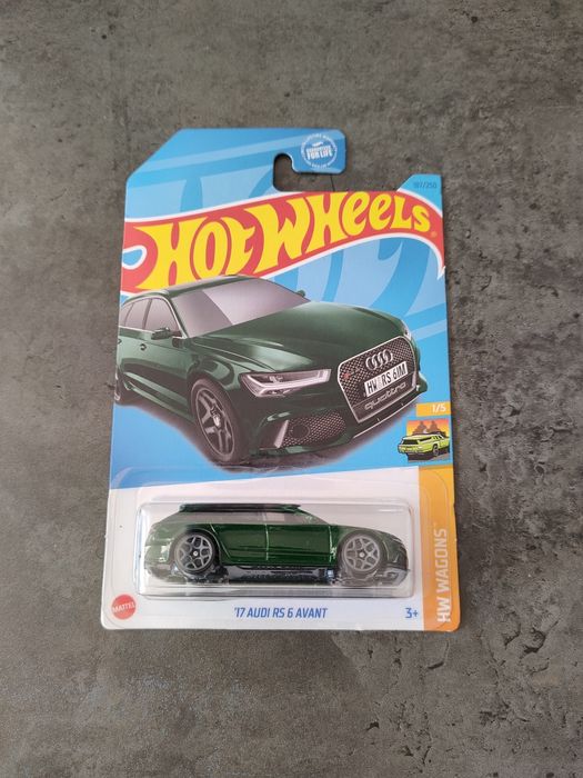 '17 Audi C7 RS6 Avant Quattro Wagons Long Card USA Hot Wheels green
