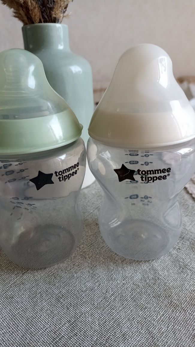 Пляшка для годування tommee tippee