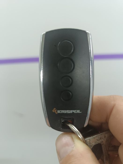 Napęd do bramy gareżowej