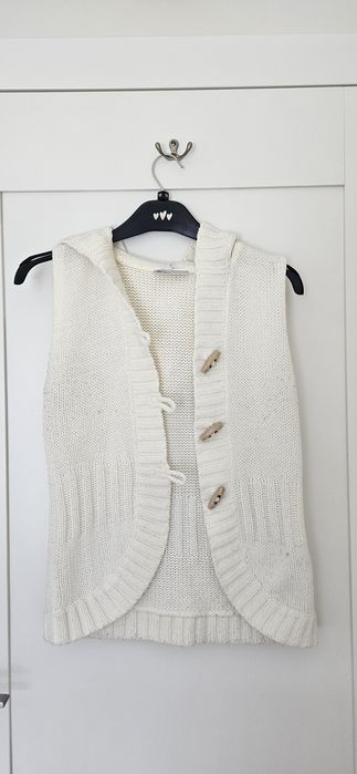 Kamizelka ecru kołeczki