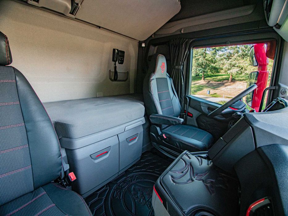 Scania S450 Doinwestowana Pusher