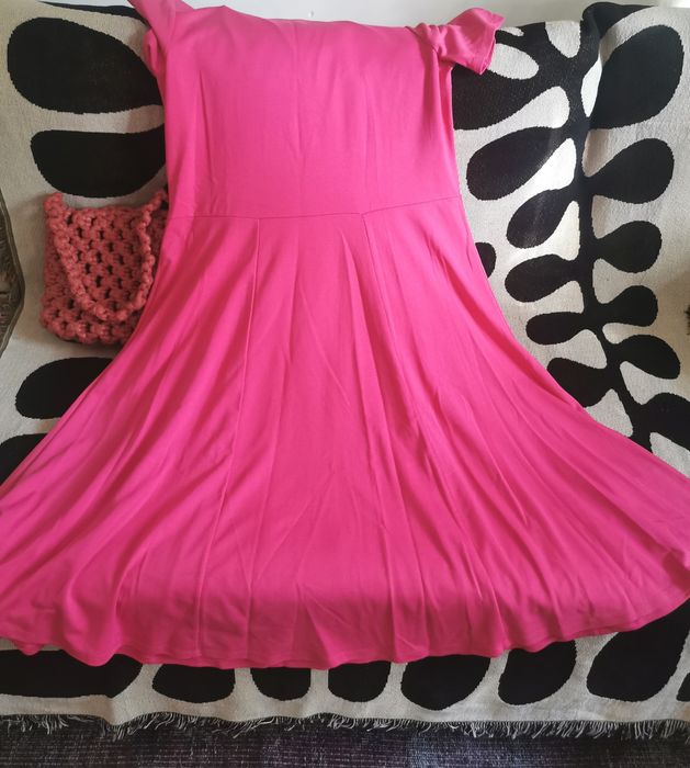 ZARA różowa rozkloszowana sukienka