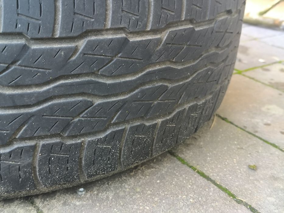 Opony 235/55R18 Bridgestone