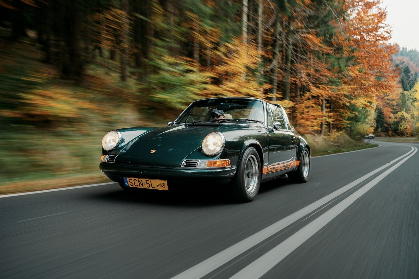 Porsche 911 Targa F model 1973r.