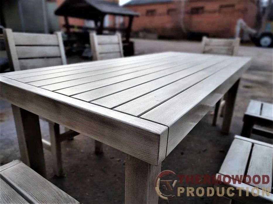 Білі меблі з патиною з масиву дерева від виробника