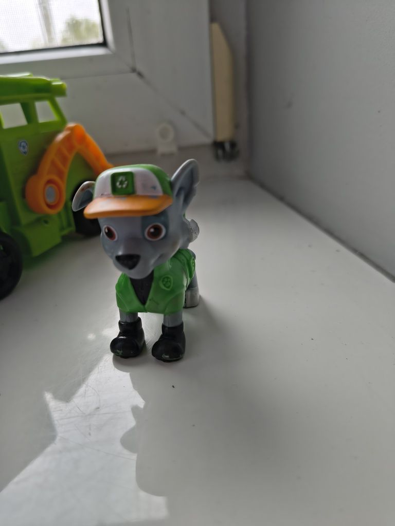 Auta psi patrol Rocky