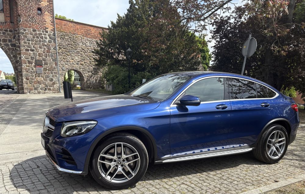 GLC COUPE Mercedes Błękit Brylantu , niski przebieg ,zadbany