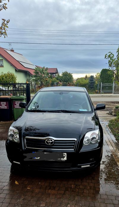 Sprzedam Toyota Avensis