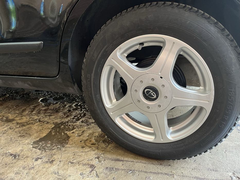 Диски литі R 15 4/100 5/100 5/114.3 Nissan note