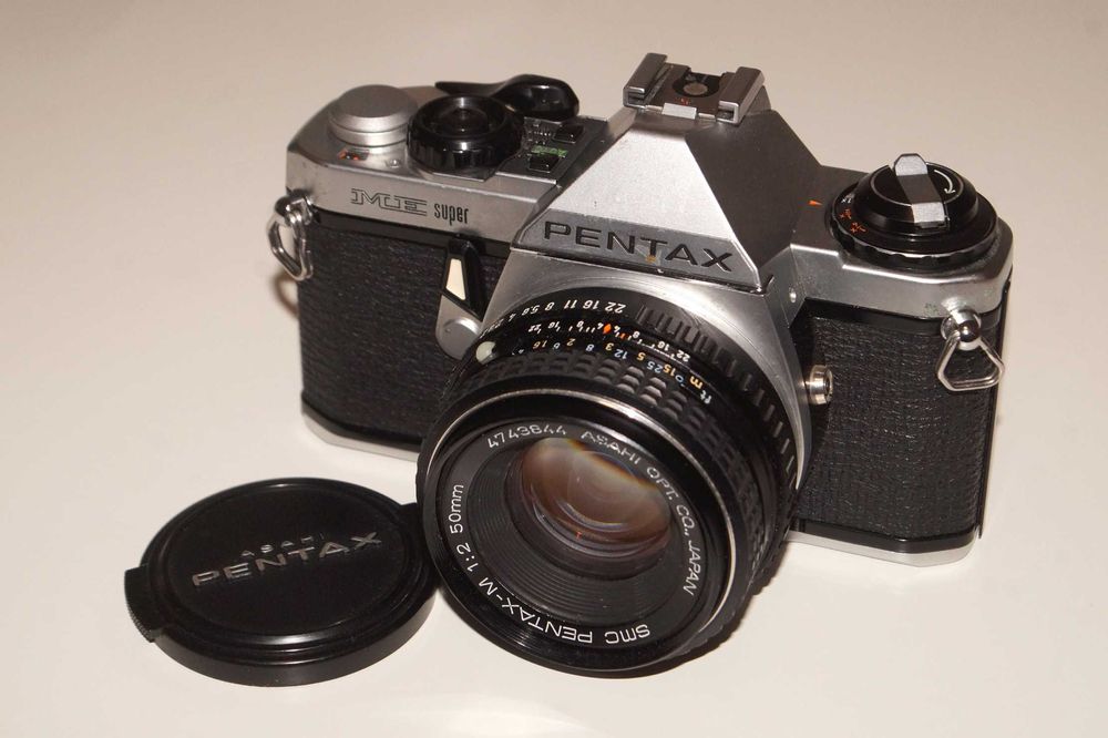 Ricoh XR20sp + 50mm f/1.7 (Me Super)