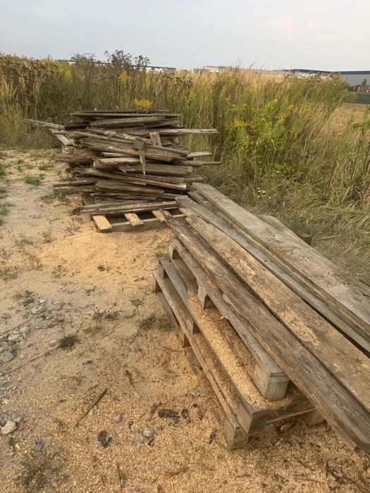 Oddam drewno po budowie.