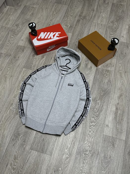 Зипка Adidas на лампасах r.y.v.