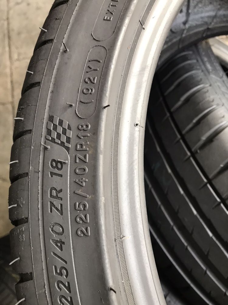 225/40/18 R18 Michelin Pilot Sport 4 4 шт новые