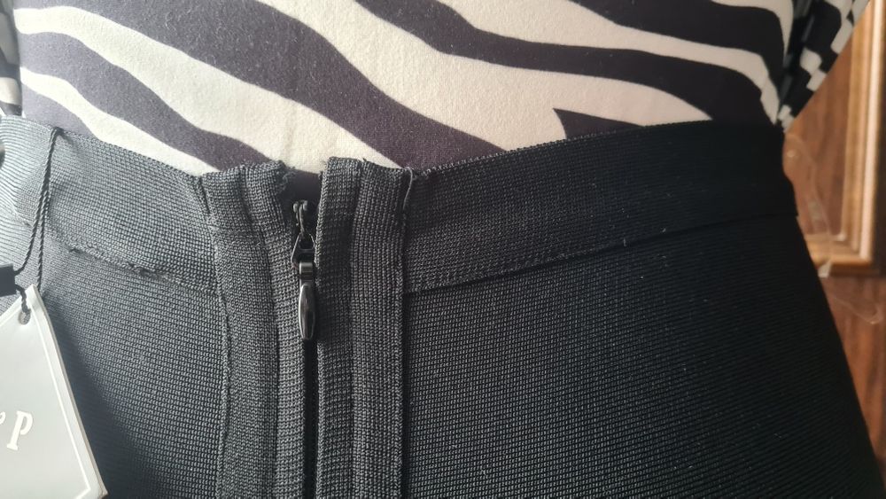 Spódnica bandażowa nowa z metką marki F&P