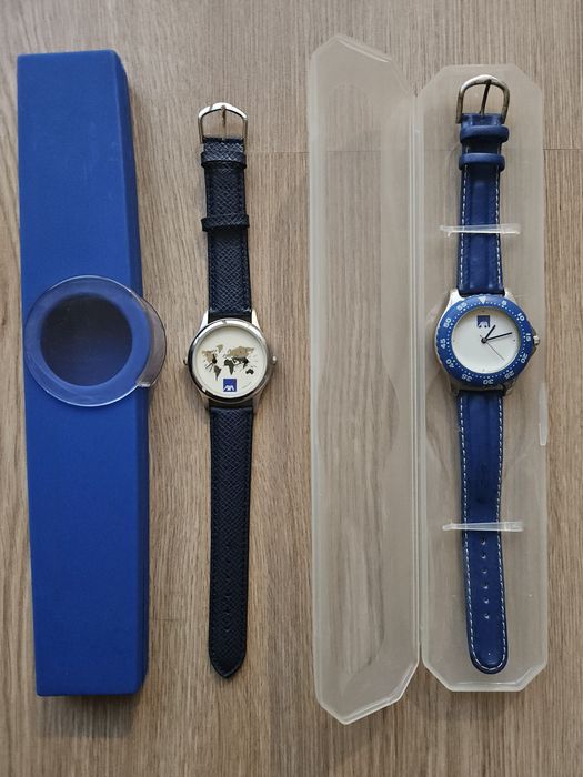 Relógios e canetas com publicidade