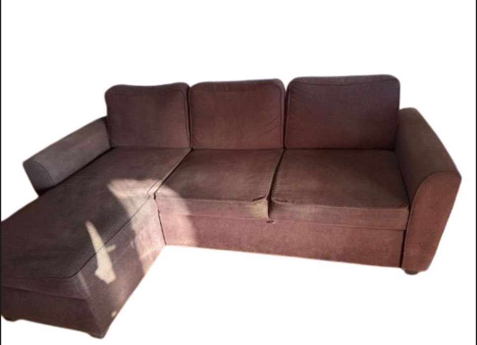 Sofá Chaise Long com Cama e Arrumação