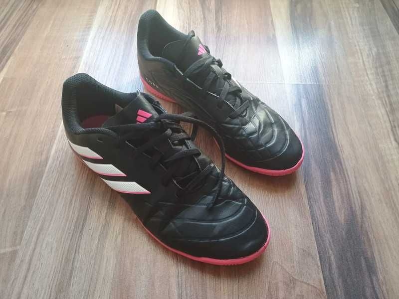 Halówki dziecięce Adidas Copa Pure.4 In, buty na halę