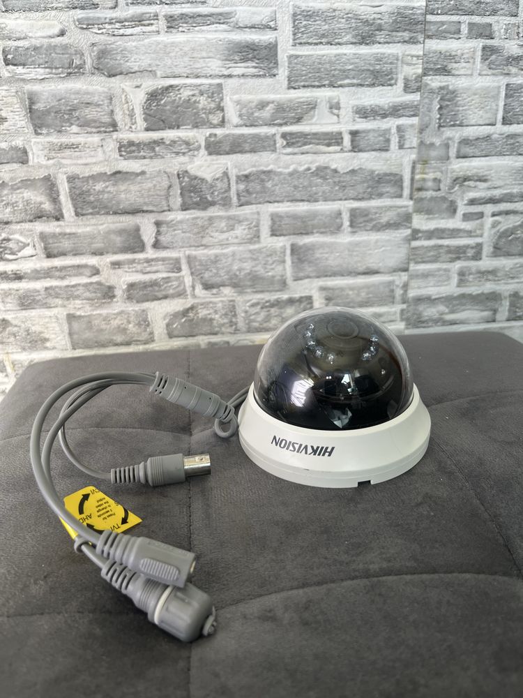 HDTVI відеокамера Hikvision DS-2CE56D0T-IRMMF (C) (2.8mm)