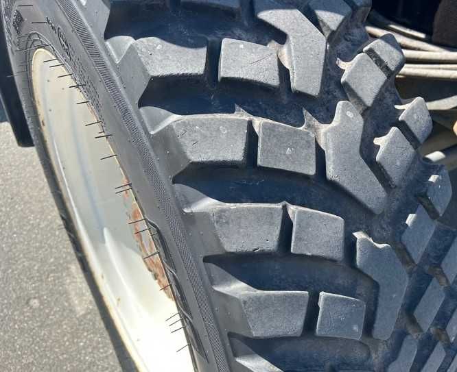 New Holland TL70, ładowacz+piaskarka, niski przebieg, 100% mechaniczny