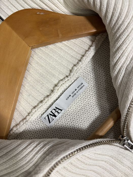 Свето кофтинка zara жіночі розмір М 38