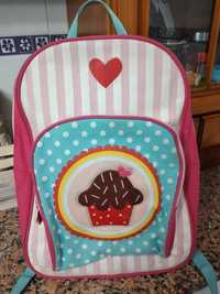 Mochila escolar de menina