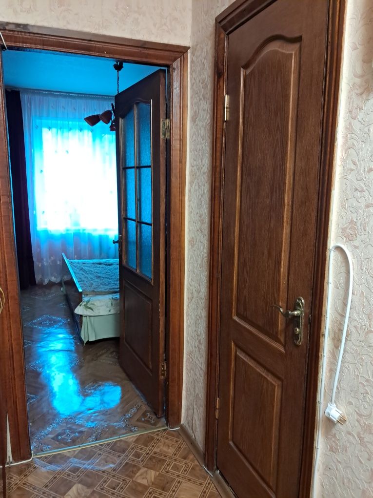 АН Продам двухкомнатную квартиру  Пзто